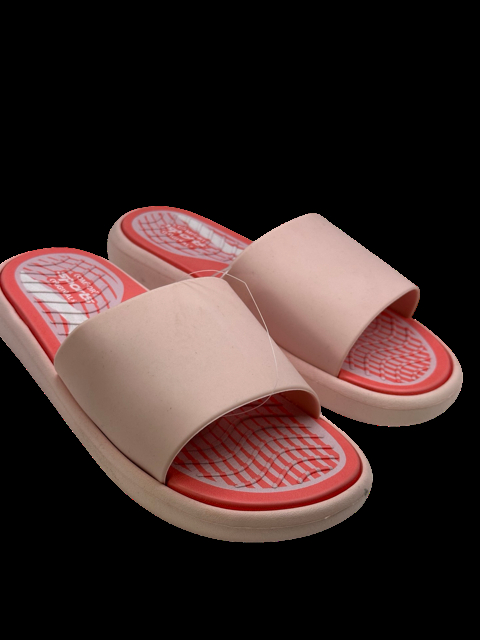 Strand Papucs